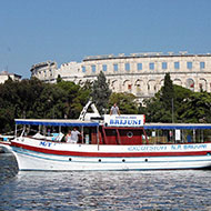 Pula_harbor_tour_2